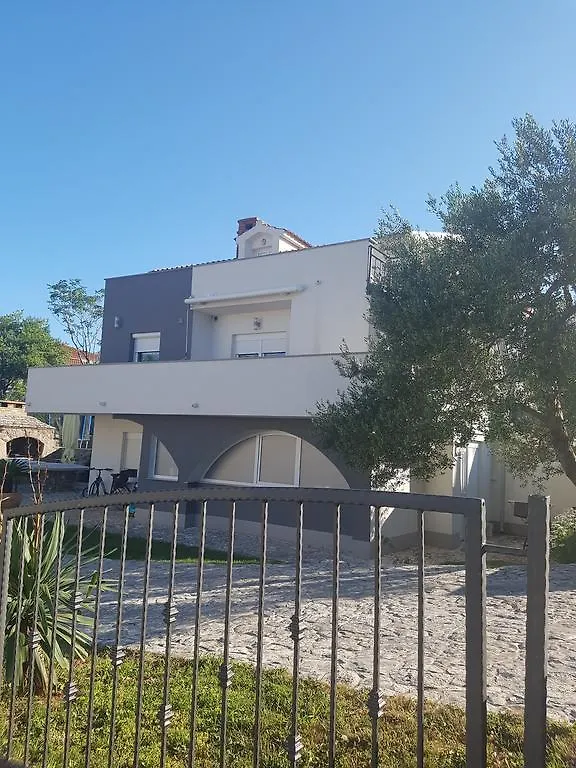 Apartments Maksim And Timon Krk Town